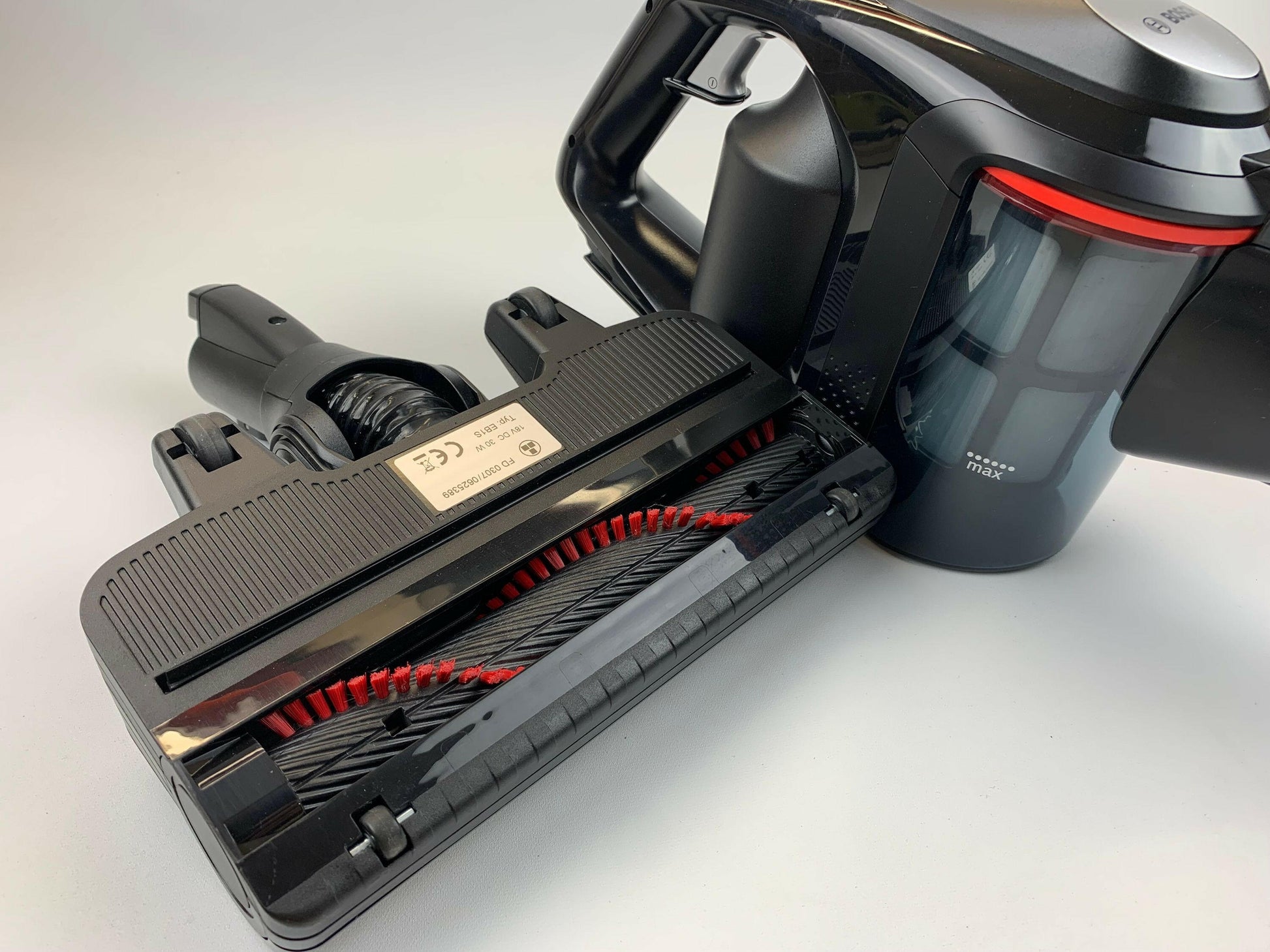 Bosch BSS825CARP Akku-Staubsauger Unlimited Gen2, beutellos.