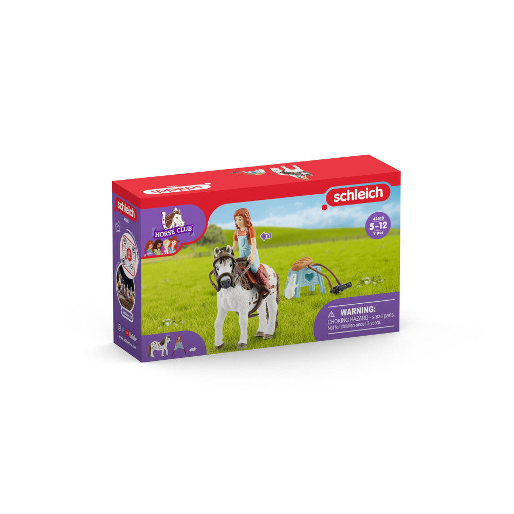 SCHLEICH HORSE Club Mia & Spotty Spielfiguren-Set mit Pferdekoppel und Eingangstor Bundle, für Kinder ab 5-12 Jahren - Zubehör und Spielset