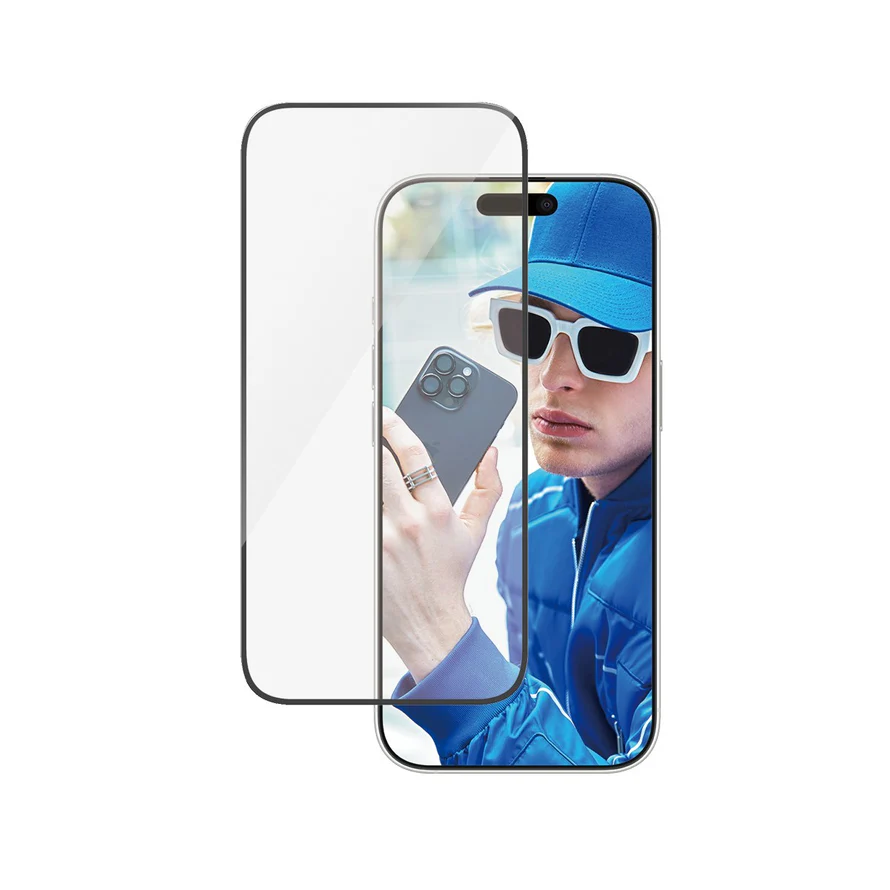 PanzerGlass Ultra Wide Fit Displayschutz für iPhone 16 Pro.