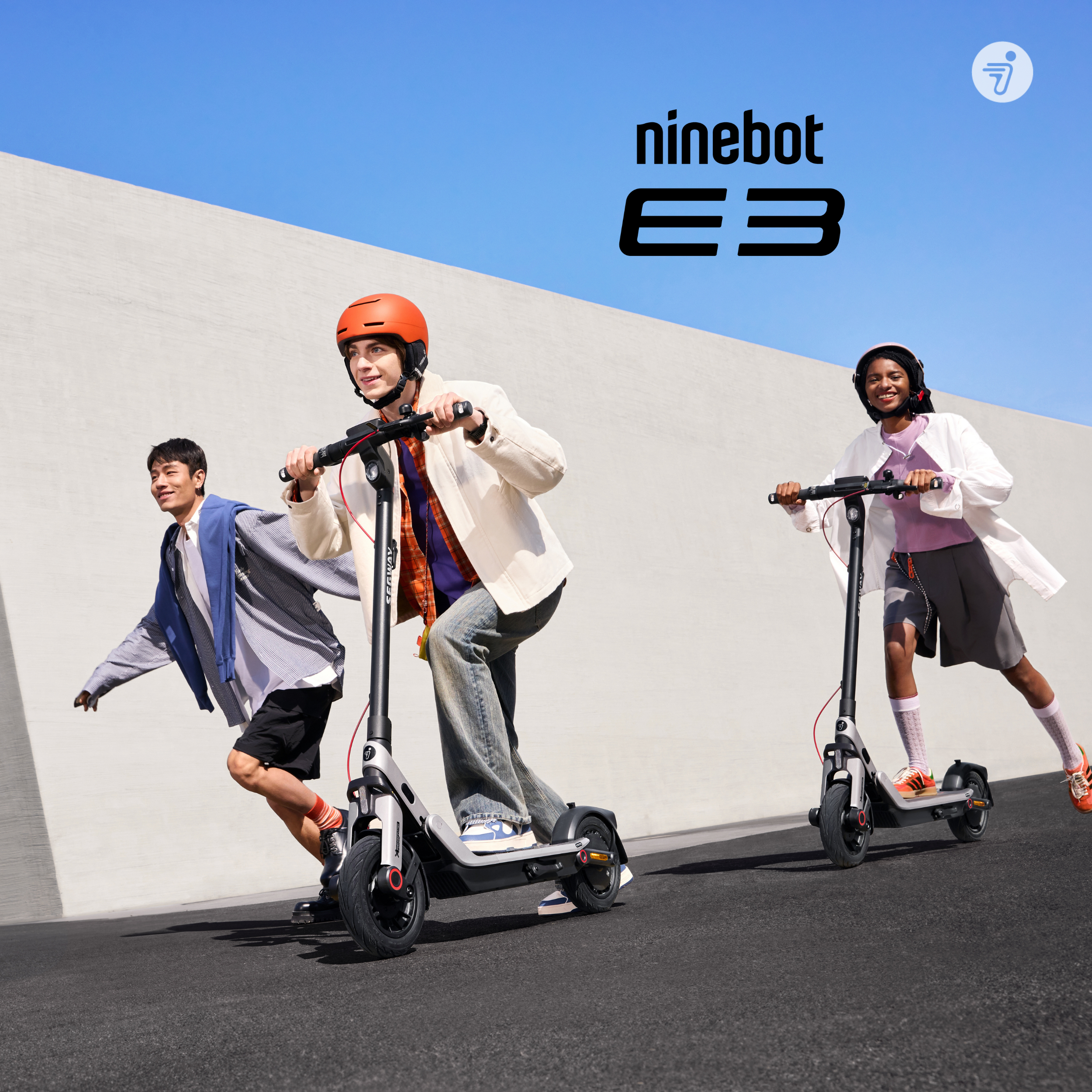 Segway-Ninebot eKickScooter E3 D, 45km Reichweite, 800W