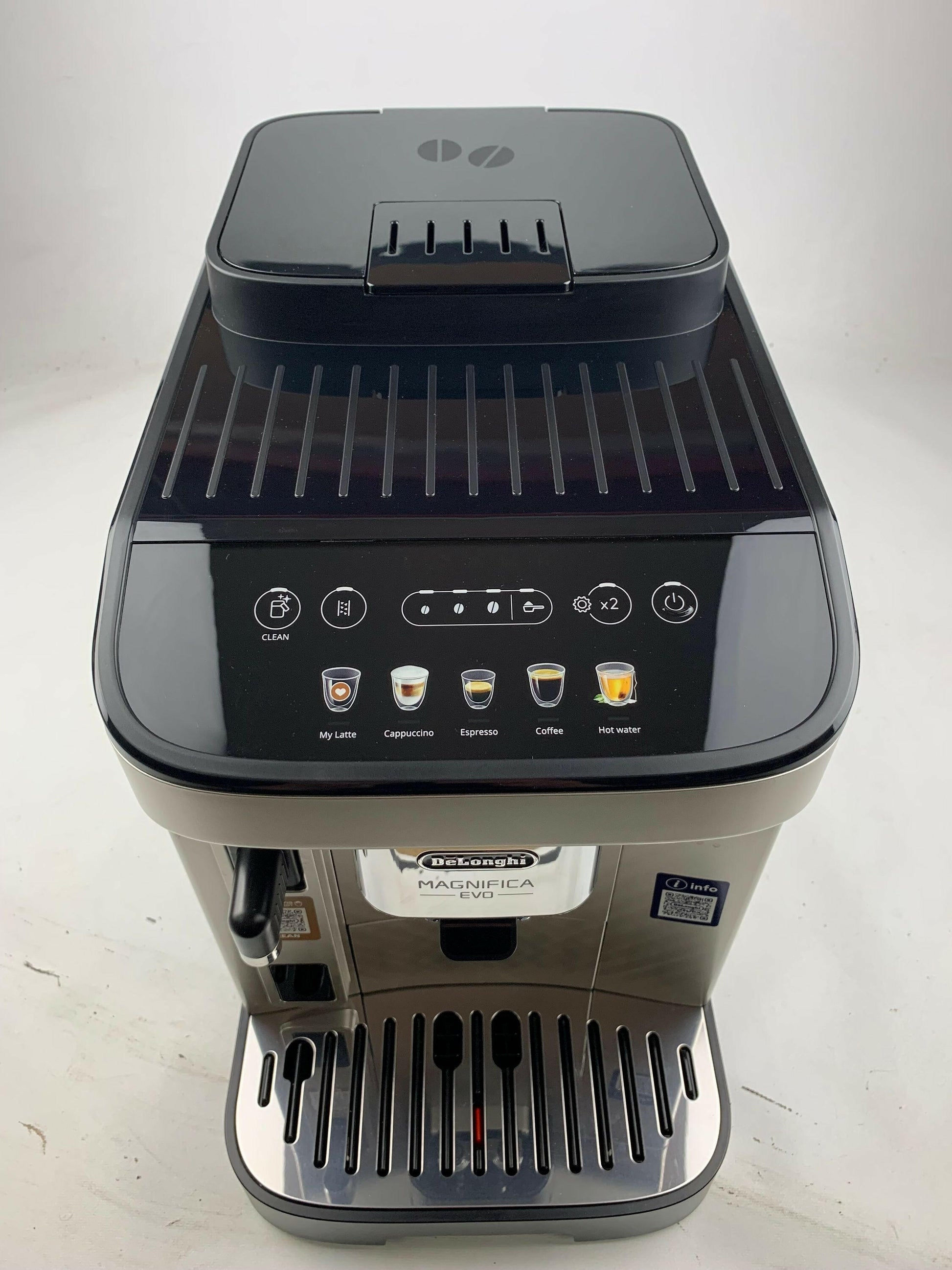 ECAM 290.61.SB Magnifica Evo silber schwarz Kaffeevollautomat B-Ware.