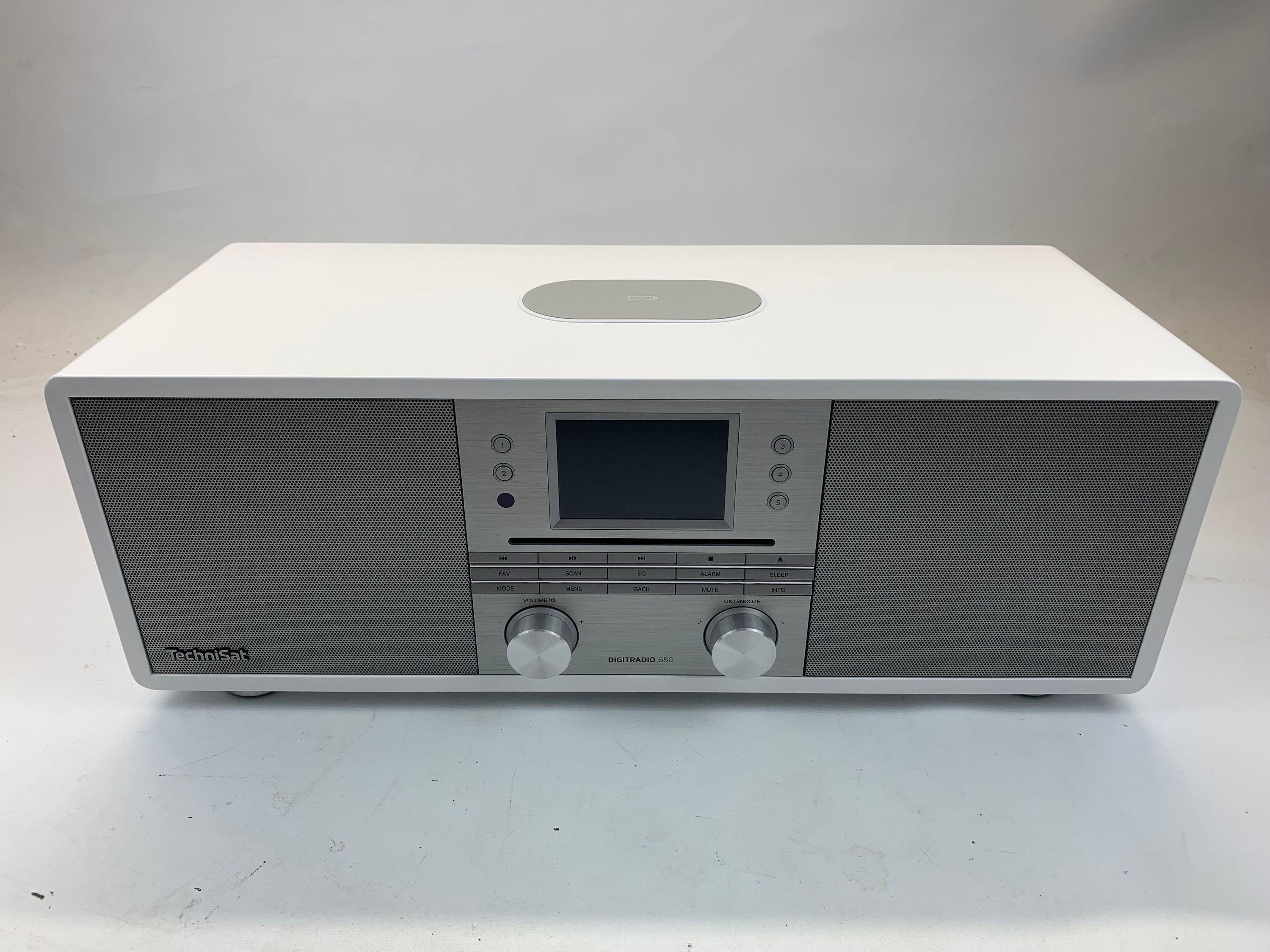 TechniSat DIGITRADIO 650 Internetradio weiß B-Ware