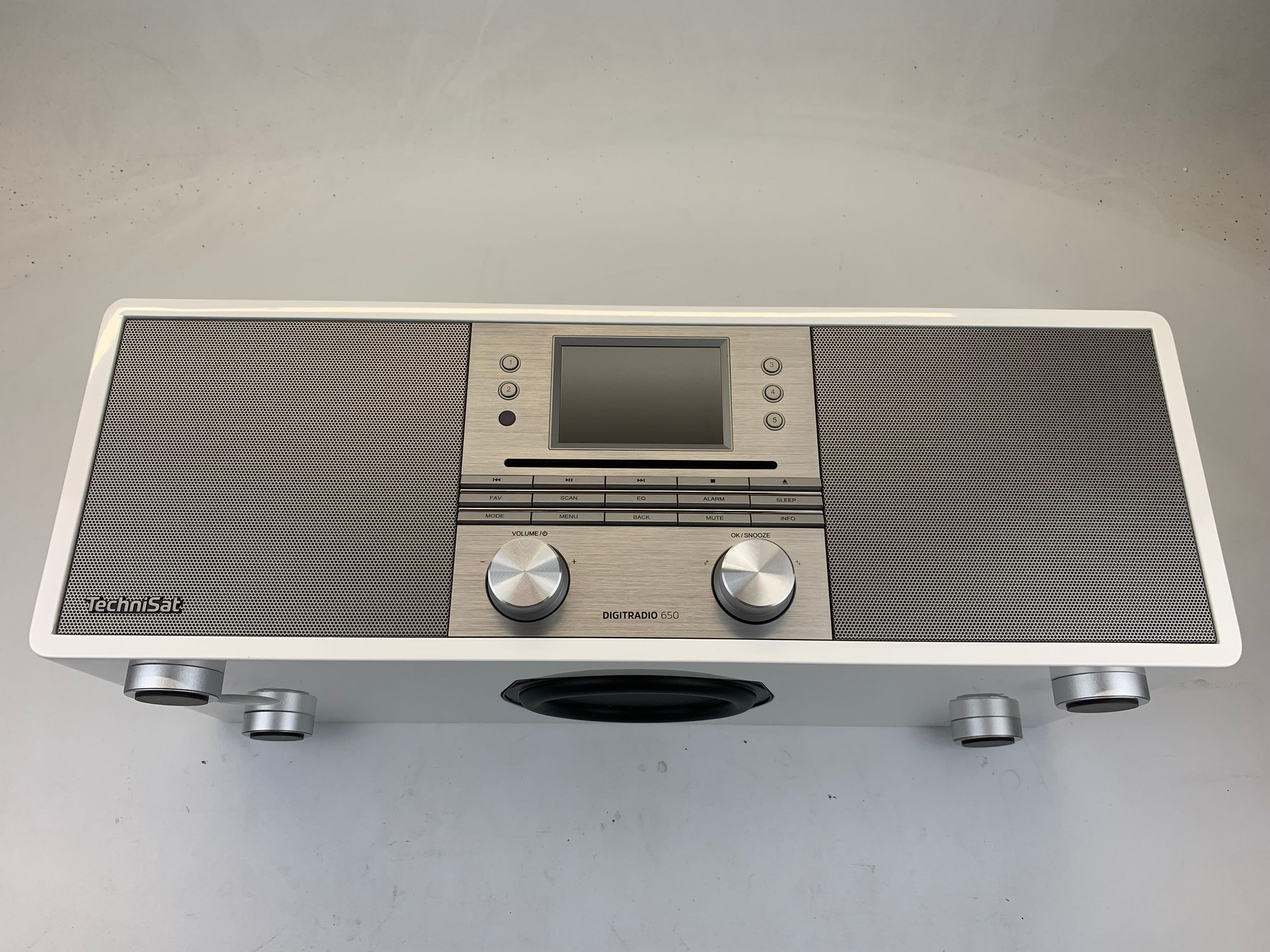 TechniSat DIGITRADIO 650 Internetradio weiß B-Ware
