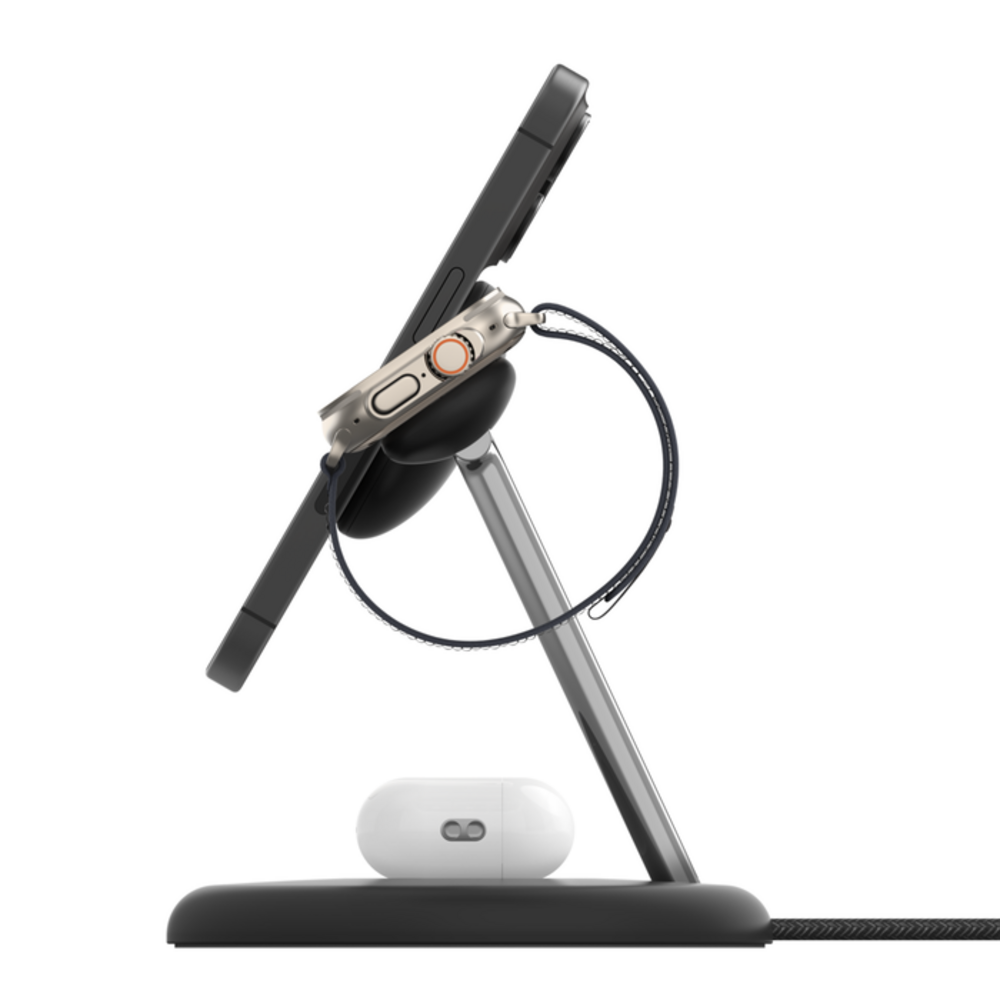 Belkin BoostCharge Pro 3-in-1 Ladestation – Qi2 Schnellladen.