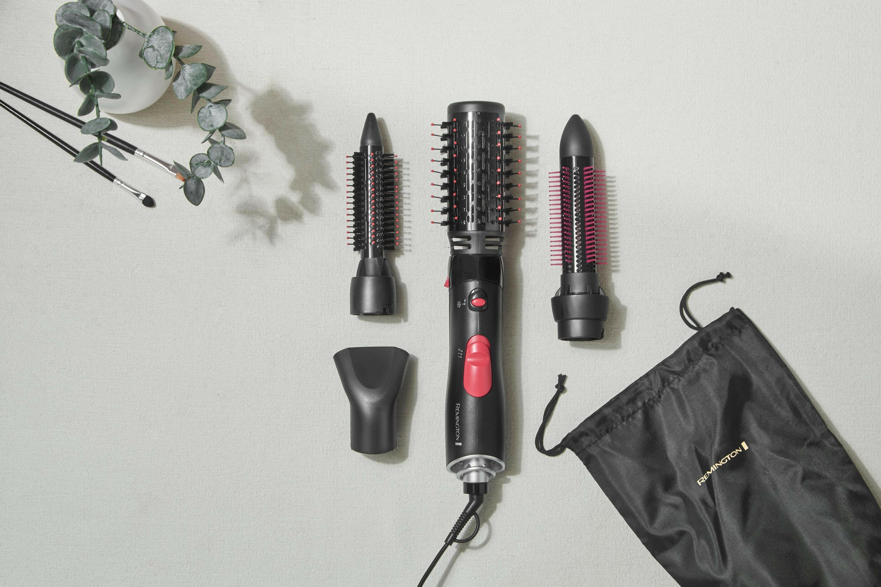 REMINGTON AS 7051 Warmluftstyler mit 4 Aufsätzen & 1000W.