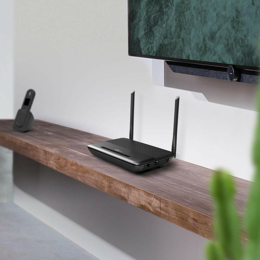 TP-Link TD-W9960v WLAN Router DECT 300 Mbit/s 5dBi- Antenne.