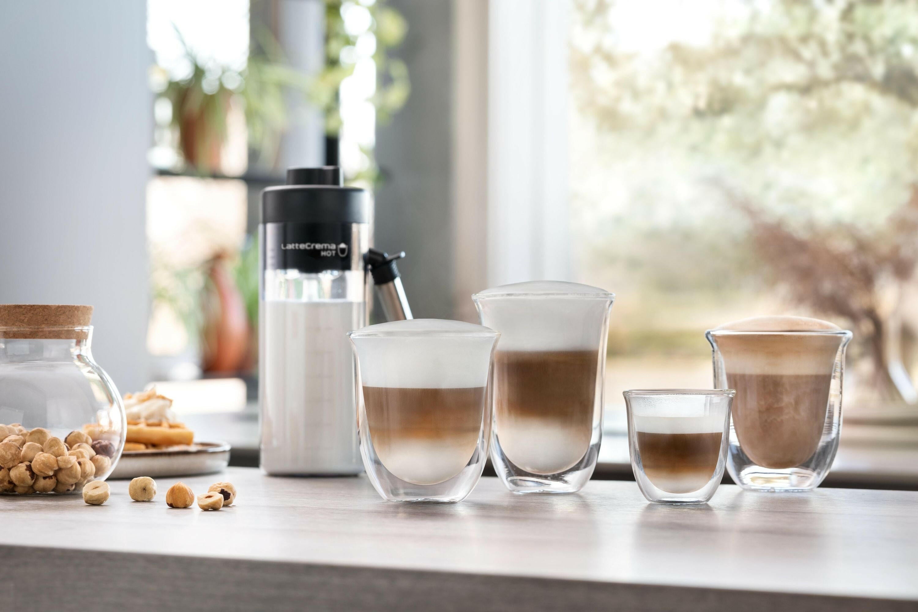 De'Longhi ECAM450.65.S Kaffeevollautomat mit To-Go-Funktion.